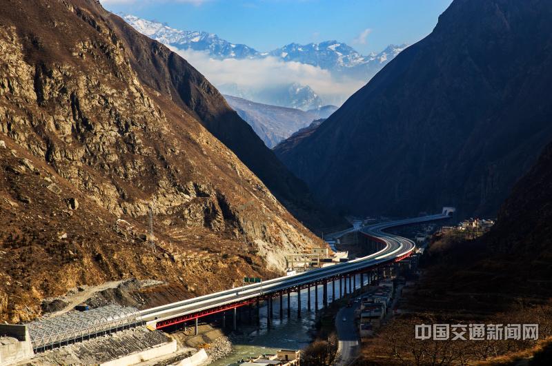 1571644310243070508.jpg f9c375a7-b648-4aec-a7a0-e56116dfee2c_watermark.jpg