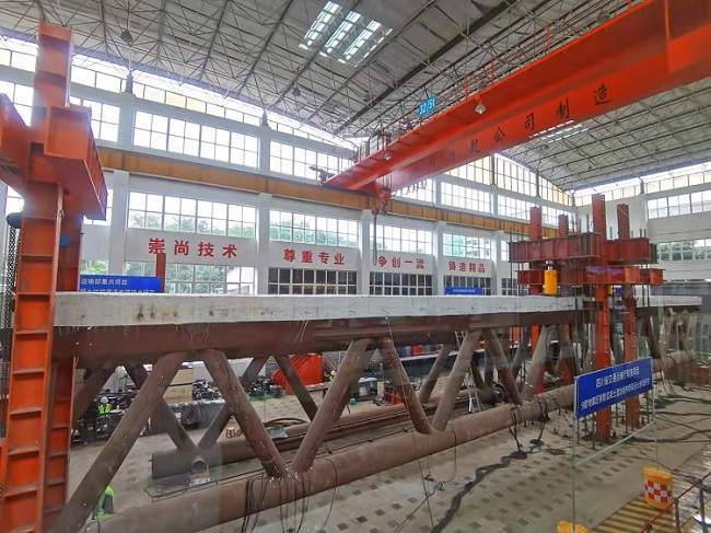 1632457334892634.jpg?x-oss-process=style/w10 橋梁與結(jié)構(gòu)研究中心試驗(yàn)大廳.jpg?x-oss-process=style/w10