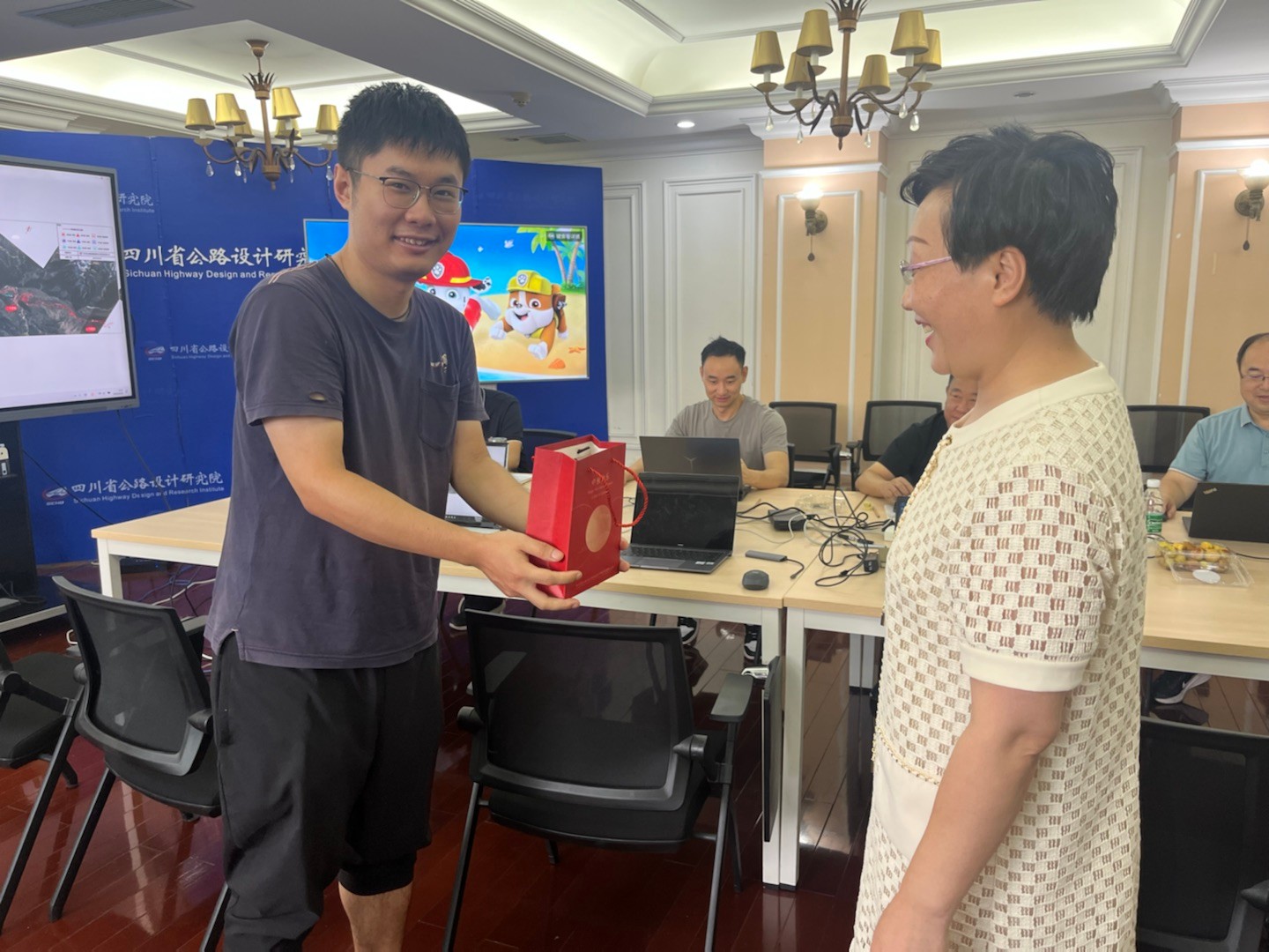 1662880791045006530.jpg 1662880791045006530.jpg