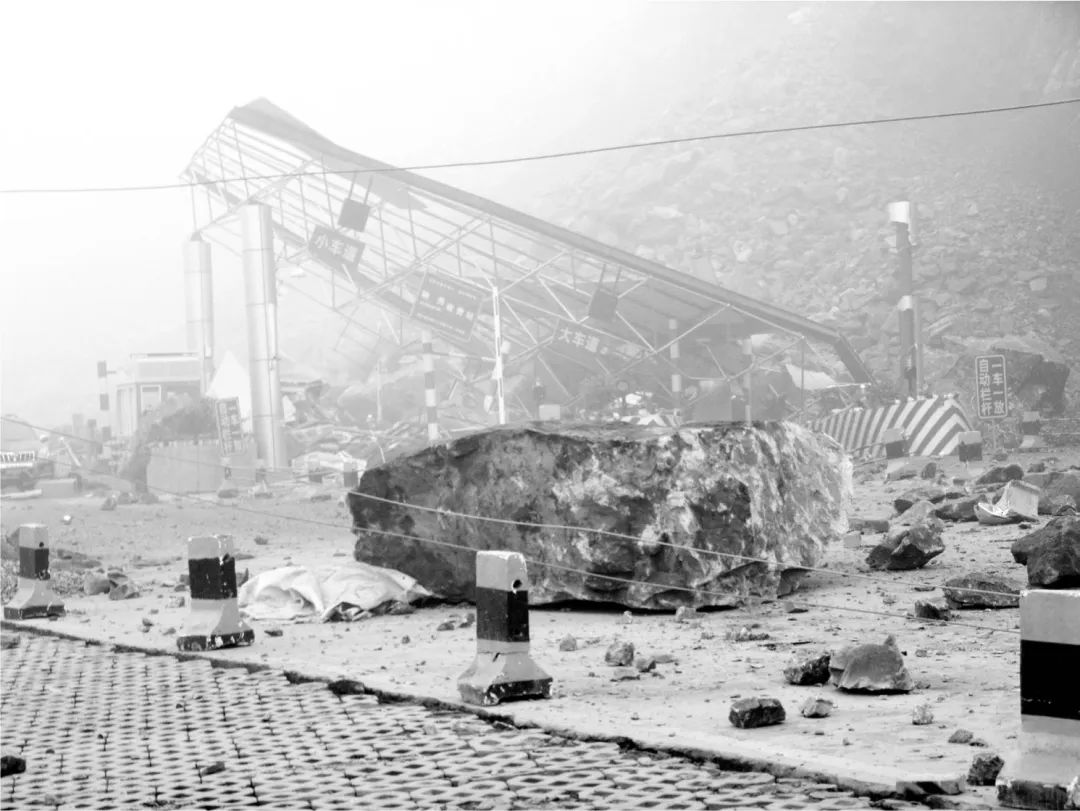 1684121934733068691.jpg 2.jpg