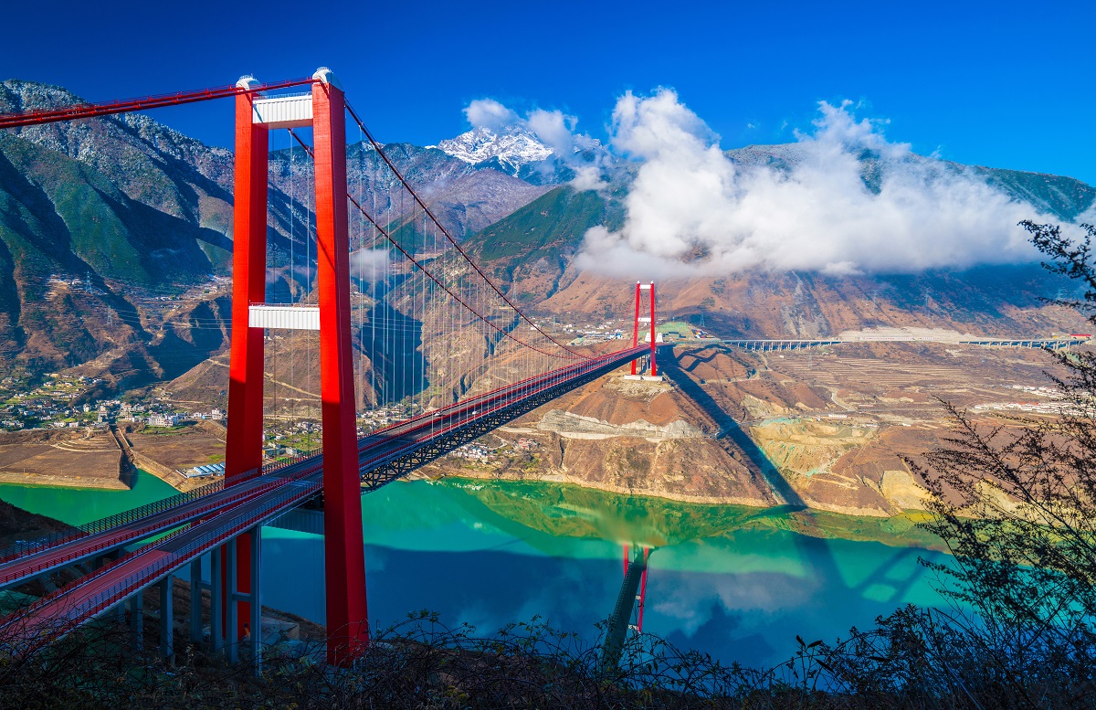 川藏第一橋（雅康高速大渡河大橋，  邵斌攝于2019年1月）.jpg