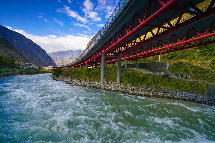 4.汶馬高速汶川克枯大橋—.jpg
