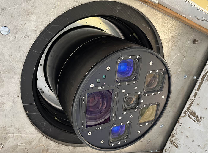 1732160423973095957.jpg 相機700.jpg