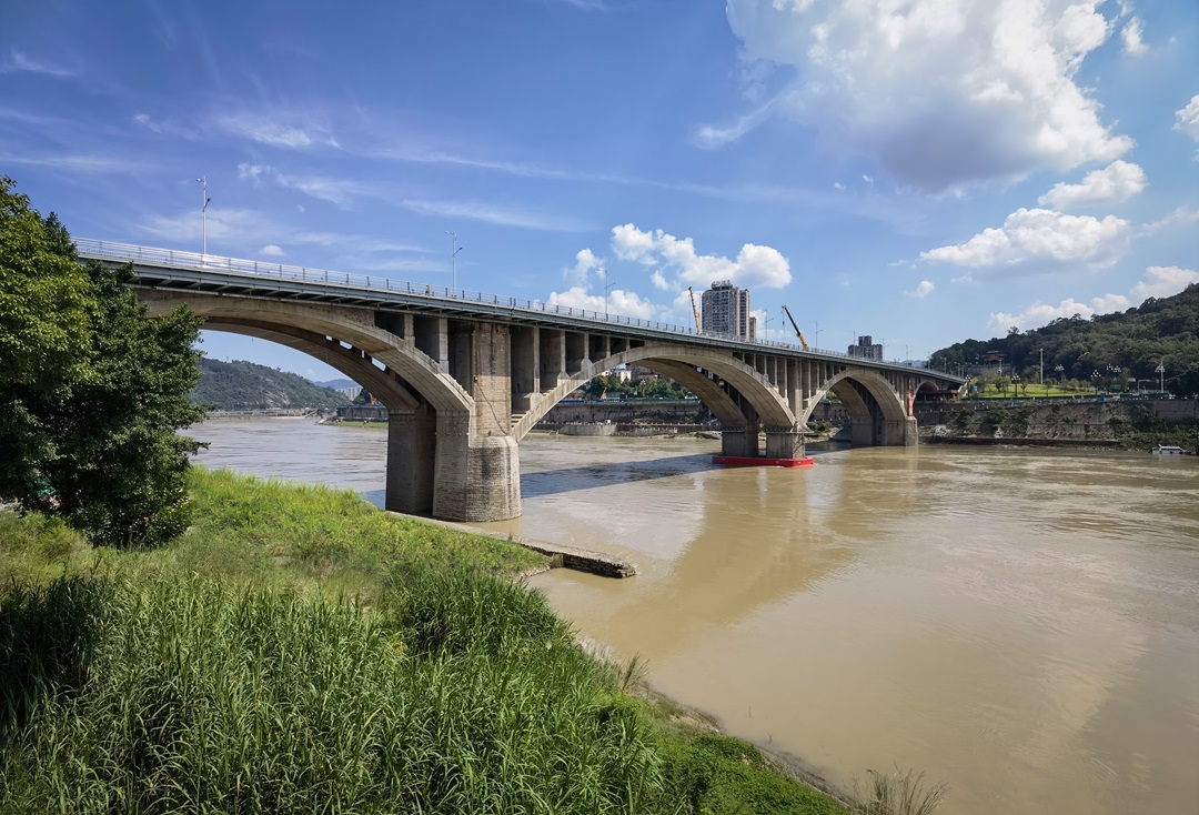 1745834527705009511.jpg 岷江大橋--加固改造完成后(1).jpg